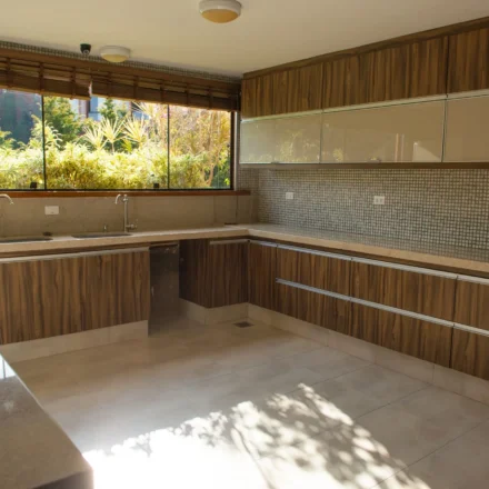 Double glazed windows in a kitchen